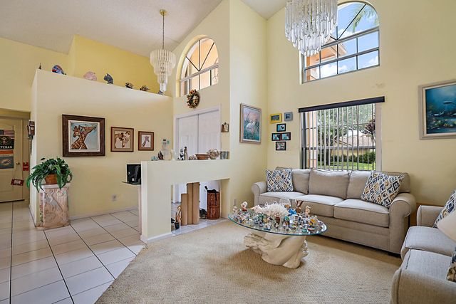 5 of 44 - 4900 Nw 100th Terrace, Coral Springs, FL