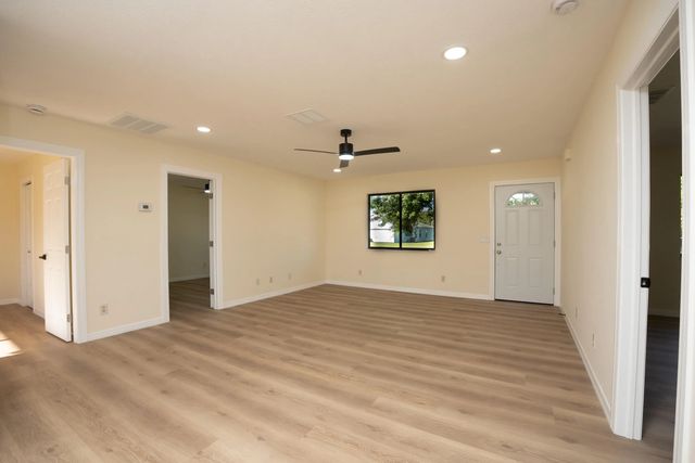 5 of 31 - 661 Sw Cynthia Street, Port St. Lucie, FL