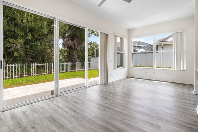 5 of 41 - 7708 Se Bay Cedar Circle, Hobe Sound, FL