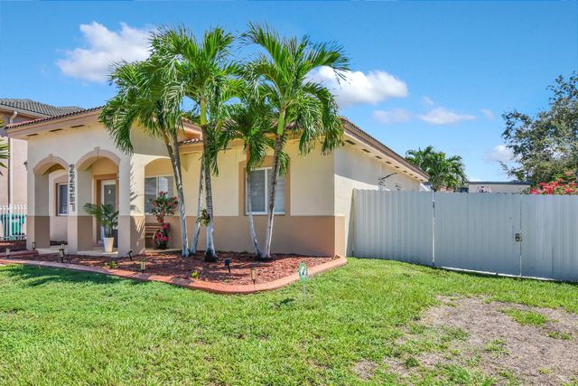2 of 39 - 22567 Sw 102nd Path, Cutler Bay, FL