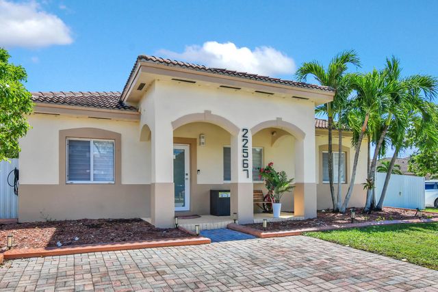 3 of 39 - 22567 Sw 102nd Path, Cutler Bay, FL