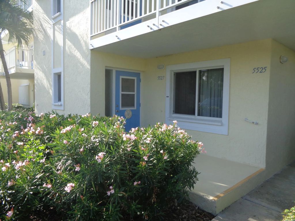 5527 Ne Gulfstream Way, Hutchinson Island