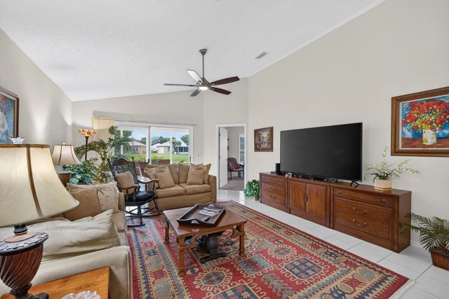 5 of 20 - 1110 Nw Lombardy Drive, Port St. Lucie, FL