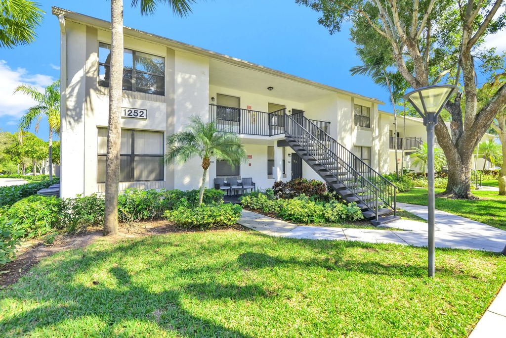 1252 S Military Trail #1421, Deerfield Beach