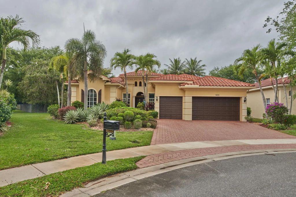 3405 Lago De Talavera, Lake Worth