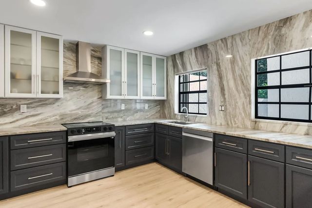 5 of 28 - 1150 Nw 22nd Avenue, Delray Beach, FL