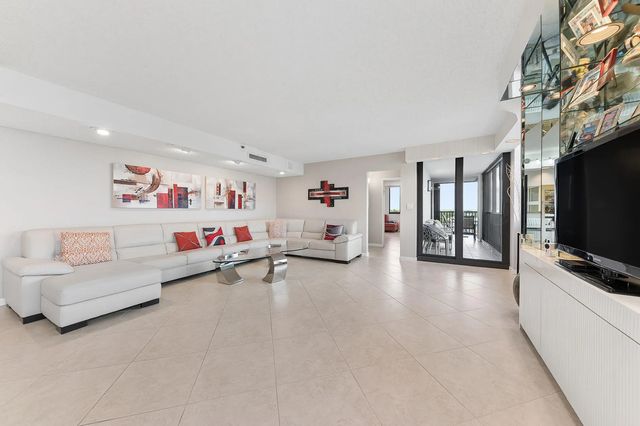 3 of 29 - 3420 S Ocean Boulevard #8t, Highland Beach, FL