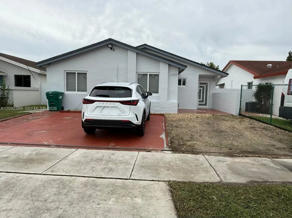 12323 Sw 198th Street, Miami