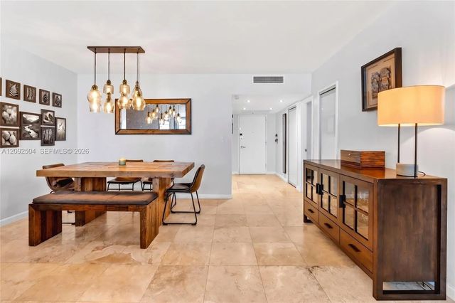4 of 28 - 5700 Collins Avenue #3m, Miami Beach, FL