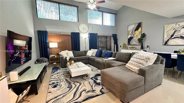 4 of 42 - 5012 S University Drive, Davie, FL