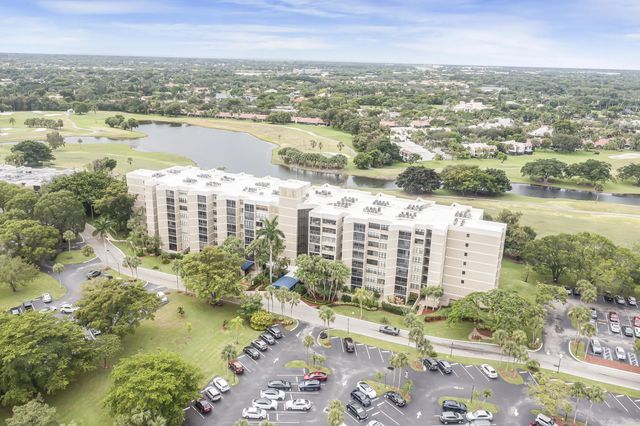 16300 Golf Club Road #114, Weston