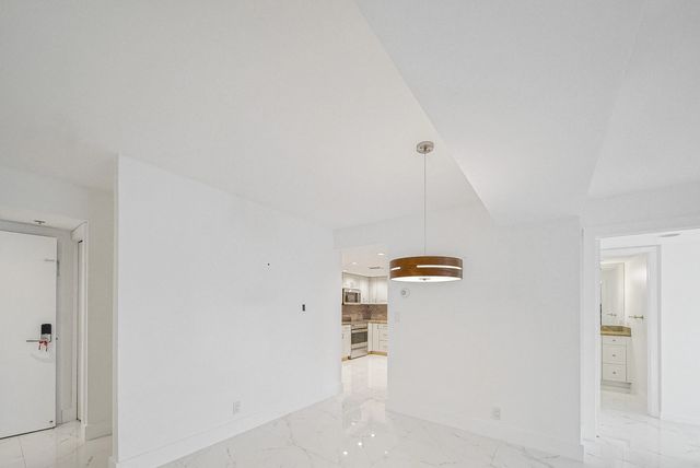5 of 25 - 16300 Golf Club Road #114, Weston, FL