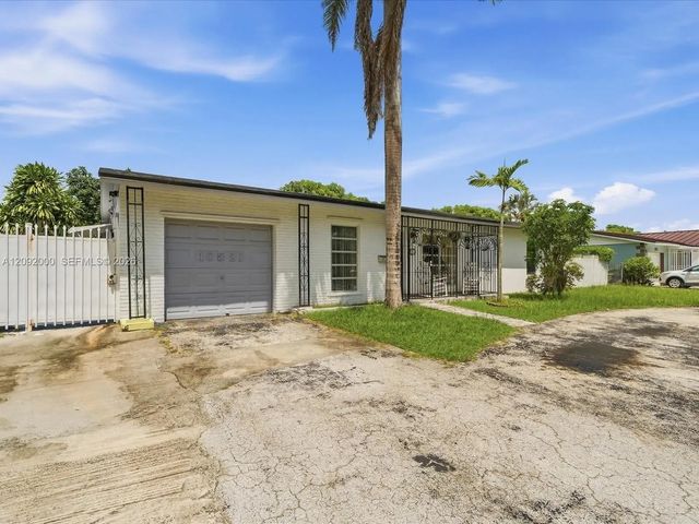 2 of 64 - 10321 Fairway Heights Boulevard, Miami, FL
