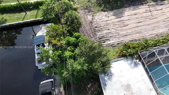 4 of 12 - 1127 Sw 9th Avenue, Fort Lauderdale, FL
