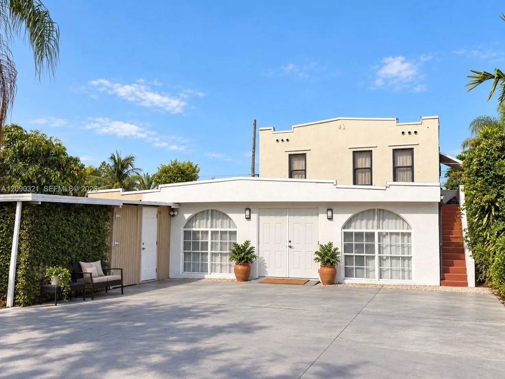 4224 Sw 60th Place, South Miami