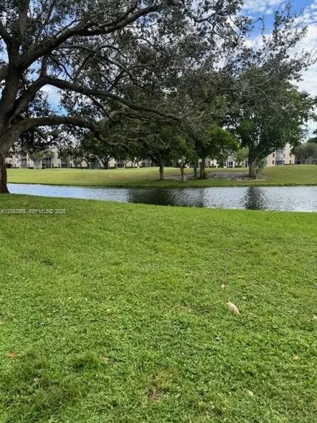 4 of 17 - 9441 Live Oak Place #104, Davie, FL