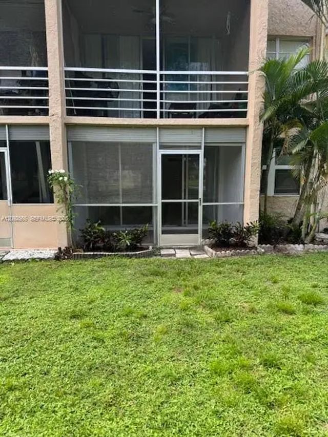 5 of 17 - 9441 Live Oak Place #104, Davie, FL