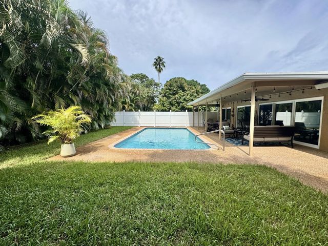 2 of 2 - 992 Nw 83rd Drive, Coral Springs, FL
