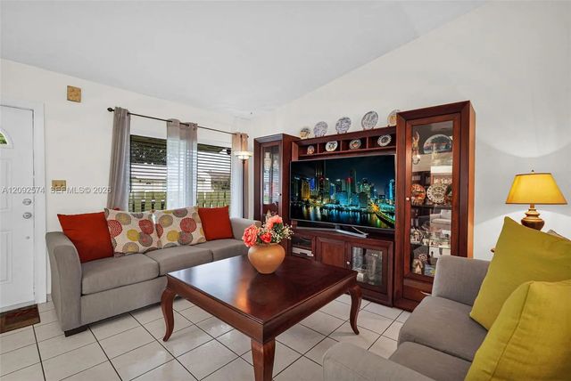3 of 24 - 12334 Sw 114th Terrace, Miami, FL
