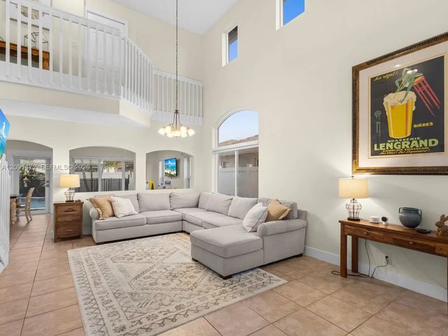 5 of 39 - 20833 Nw 14th Court, Pembroke Pines, FL