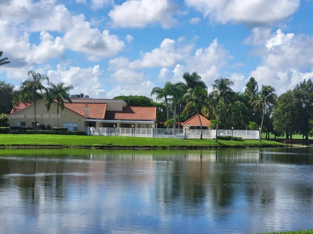 12400 Vista Isles Drive #1413, Sunrise