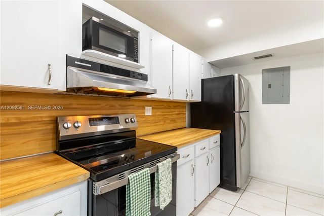 4 of 21 - 7933 E West Drive #1025, North Bay Village, FL