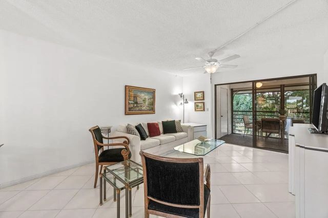 3 of 34 - 5380 Cedar Lake Drive #303, Boynton Beach, FL