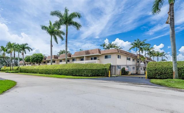 14500 Sw 88th Avenue #241, Palmetto Bay