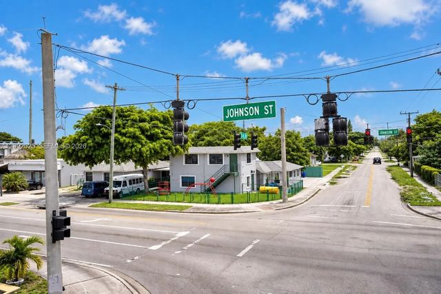 4 of 5 - 6205 Johnson Street, Hollywood, FL