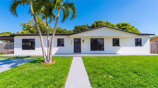 3 of 30 - 3355 Nw 180th Street, Miami Gardens, FL