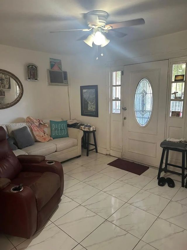 3425 Nw 14th Avenue, Miami