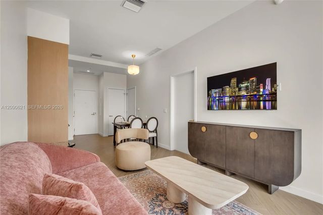 3 of 52 - 2700 Nw 2nd Avenue #809, Miami, FL