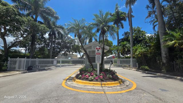 3 of 3 - 9538 Nw 8th Circle, Plantation, FL