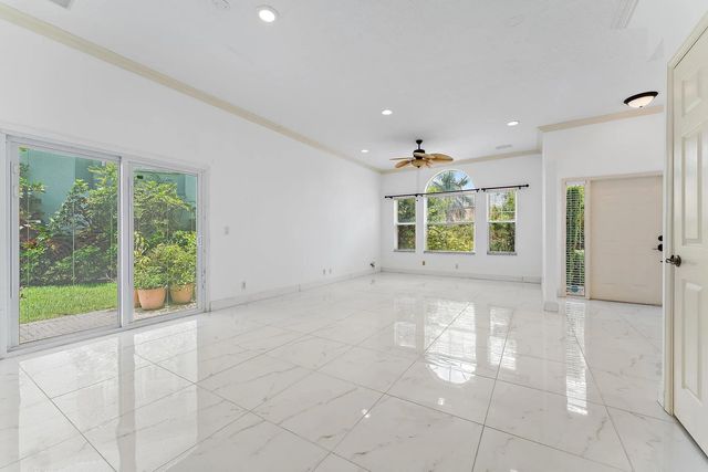 5 of 52 - 3210 El Camino Real, West Palm Beach, FL