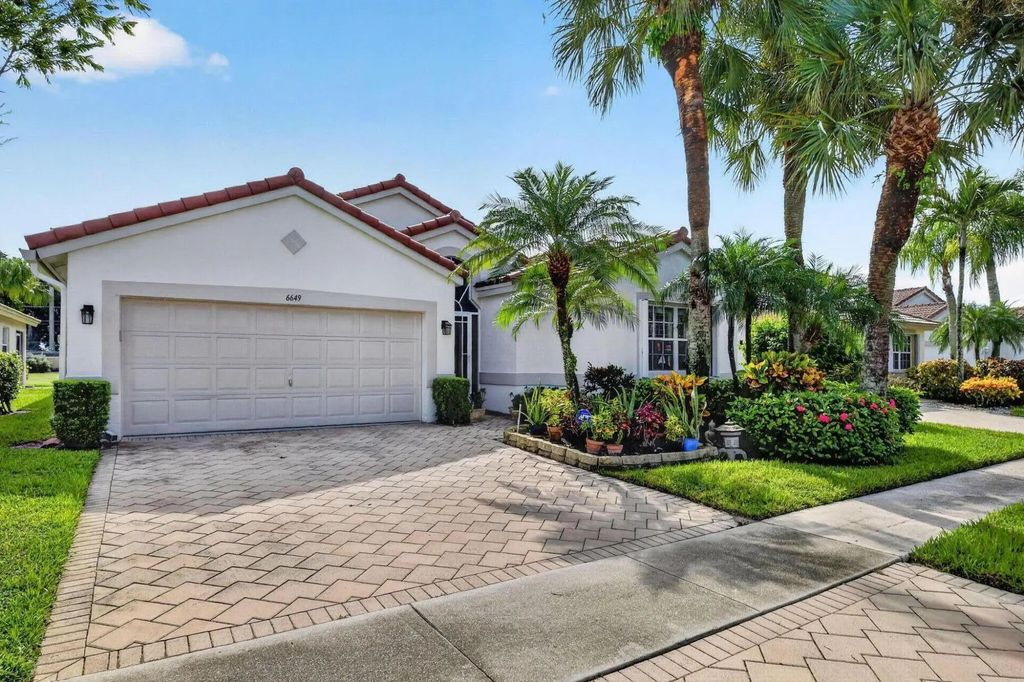6649 Sun River Road, Boynton Beach