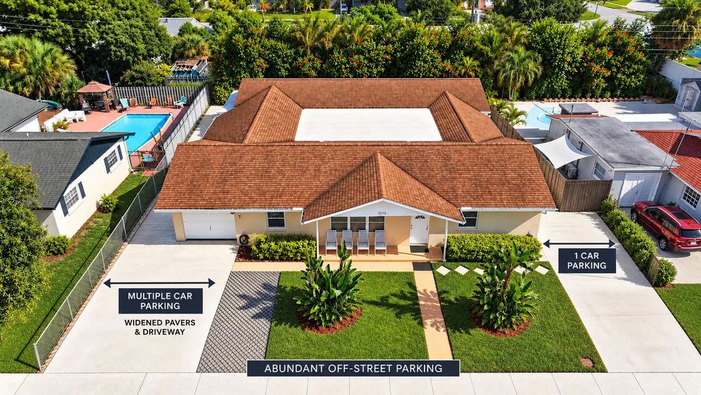1213 W Broward Street, Lantana