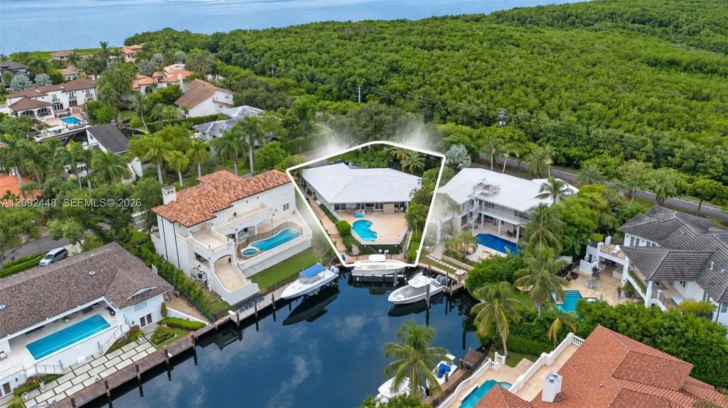 705 Bella Vista Avenue, Coral Gables