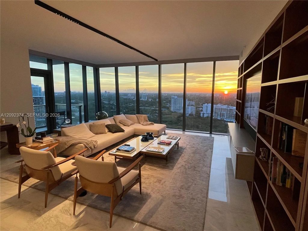 1451 Brickell Avenue #2803, Miami