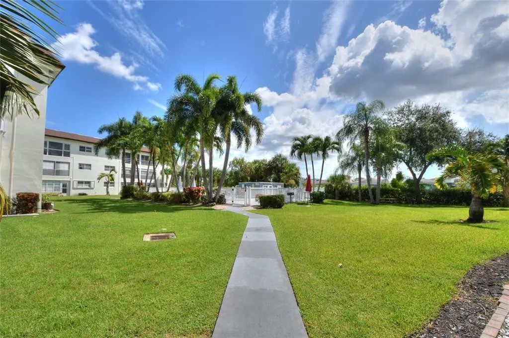 4200 Crystal Lake Drive #212, Deerfield Beach