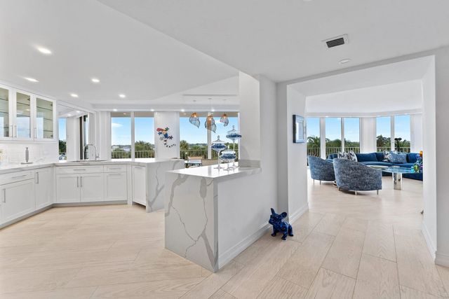 3 of 44 - 2000 S Ocean Boulevard #204s, Palm Beach, FL