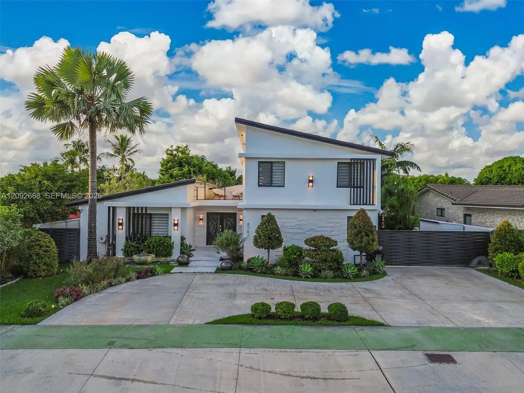 8761 Sw 56th Street, Miami