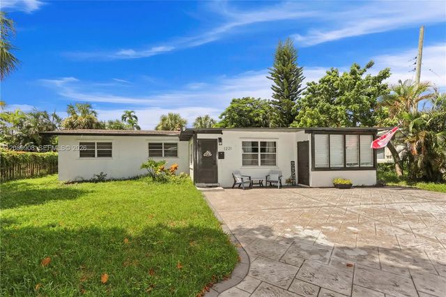 3 of 19 - 1221 Ne 26th Avenue, Pompano Beach, FL