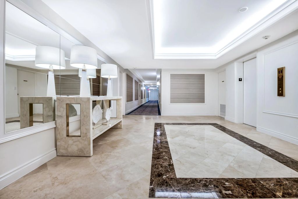 250 Bradley Place #504, Palm Beach