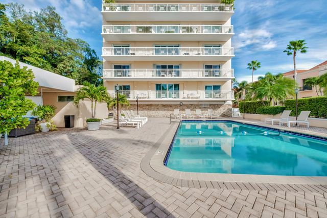 5 of 35 - 250 Bradley Place #504, Palm Beach, FL