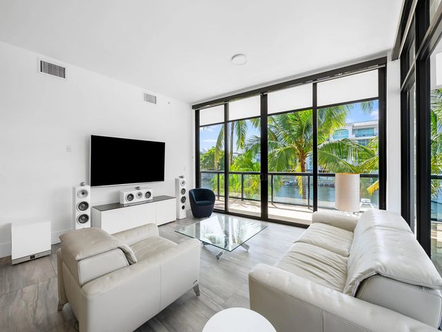 5 of 43 - 161 Isle Of Venice Drive #204, Fort Lauderdale, FL