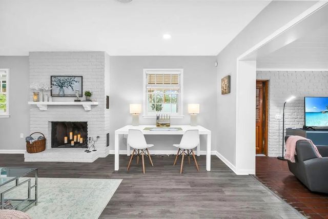 4 of 26 - 127 Miramar Way, West Palm Beach, FL