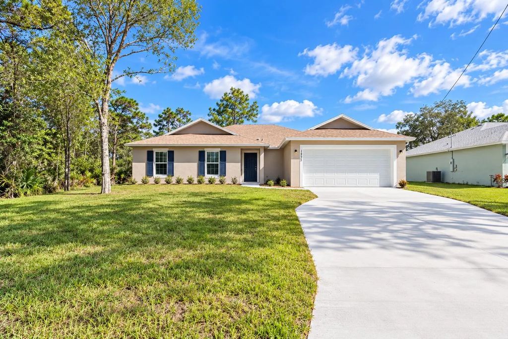1875 Sw Lennox Street, Port St. Lucie