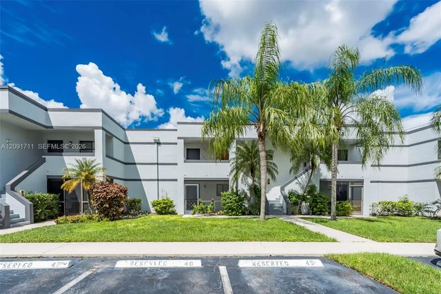 2 of 27 - 161 Lakeview Drive #202, Weston, FL