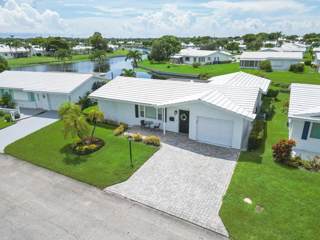 118 Sw 15th Court, Boynton Beach