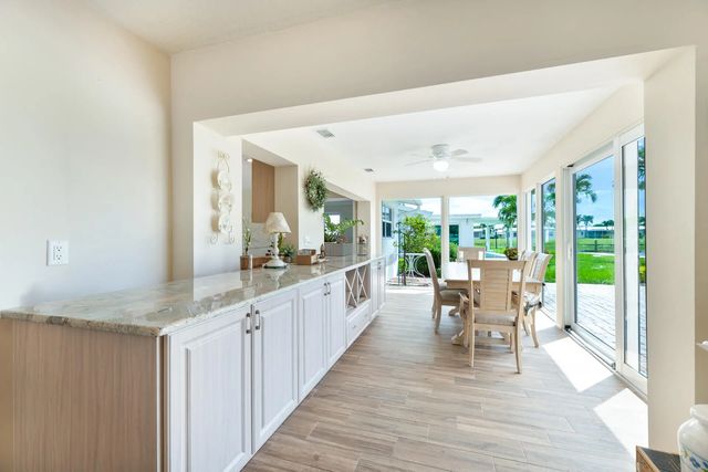 4 of 36 - 118 Sw 15th Court, Boynton Beach, FL